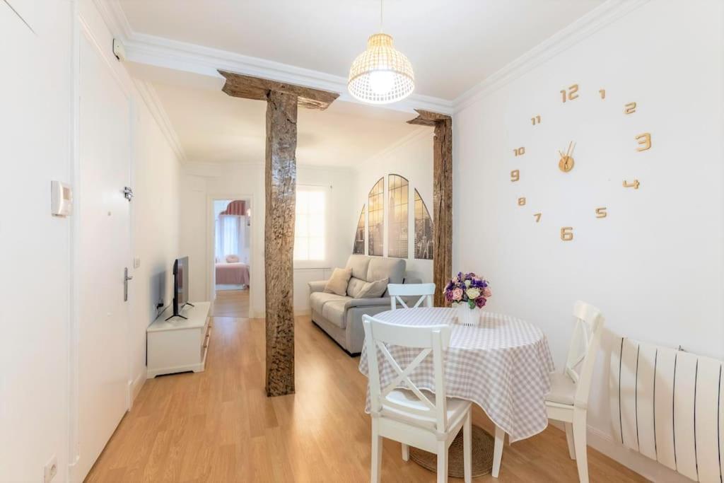 Piso Diseno Deluxe Casco Viejo Entrada Autonoma Y Ascensor Apartman Bilbao Kültér fotó